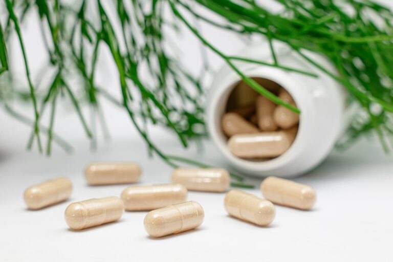 Photo food supplements without additives